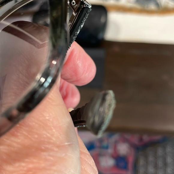 Gorgeous Chanel Sunglasses 🕶️ - Picture 3 of 14